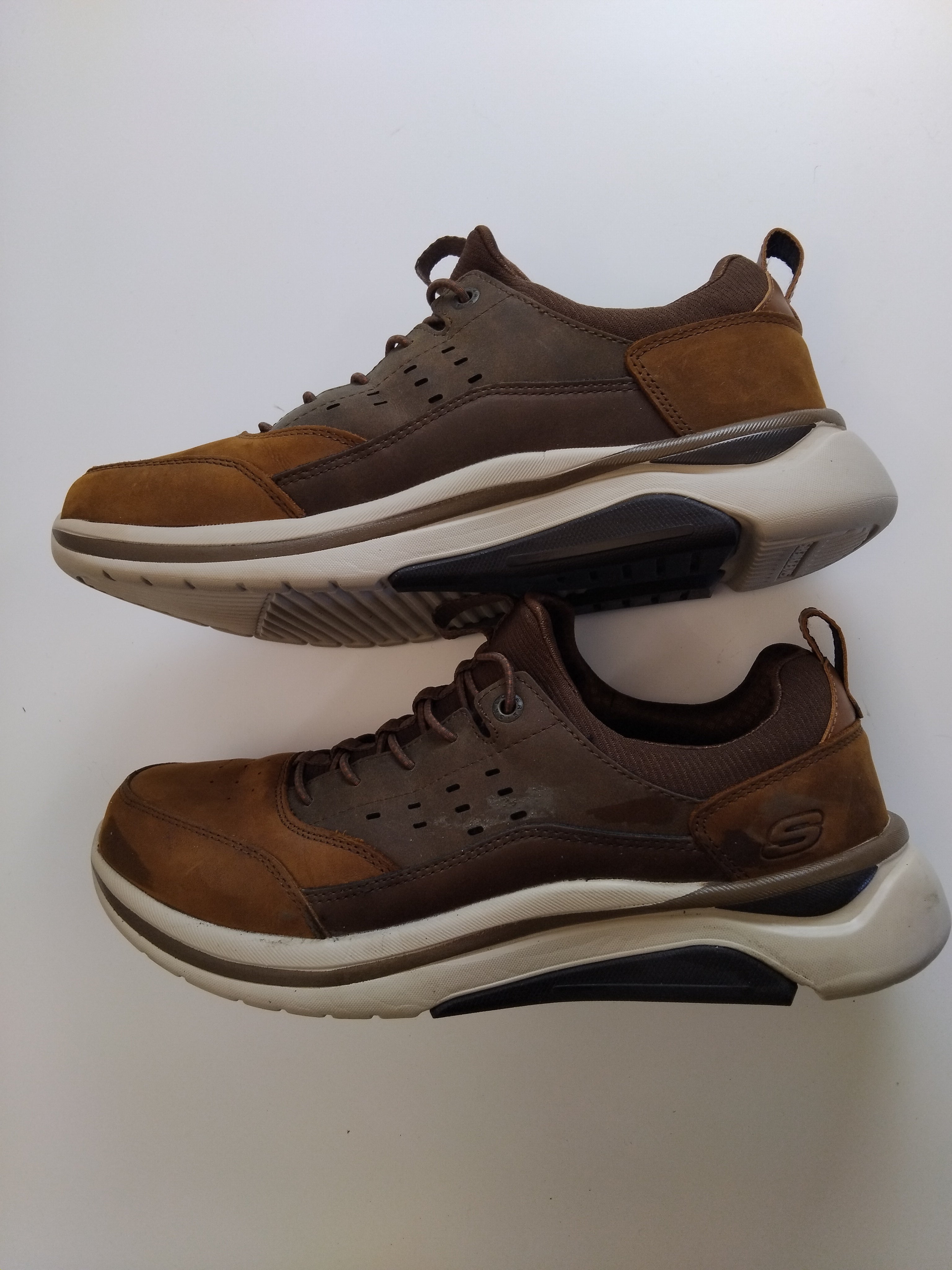 Skechers Arch Sneaker